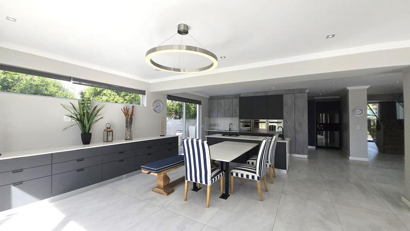 5 Bedroom Property for Sale in The Islands Estates North West